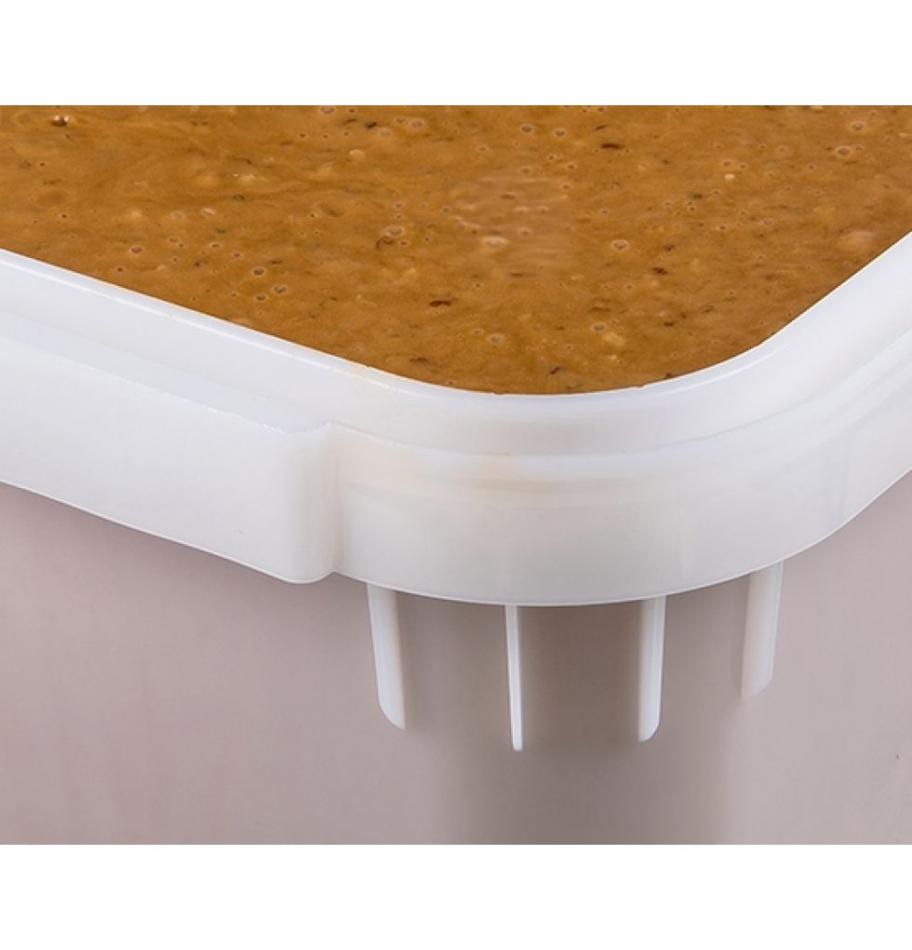 МЁД С ДРОБЛЕННЫМИ ГРЕЦКИМИ ОРЕХАМИ (350 гр., 700 гр., 1.4 кг.)